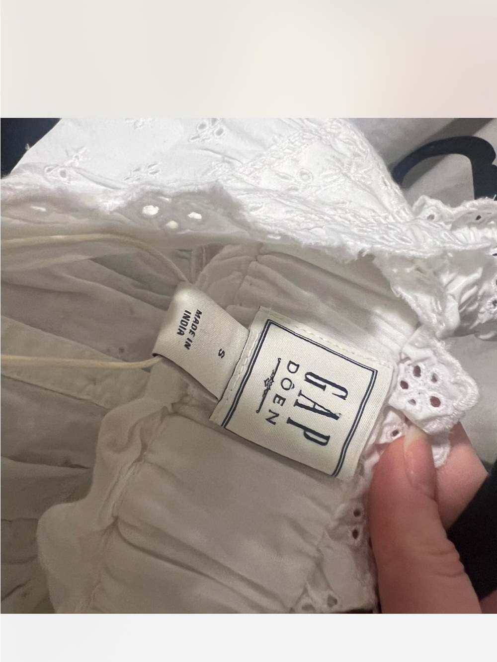 GAP Doen White Eyelet Maxi Dress with Button Front - Picture 6 of 6
